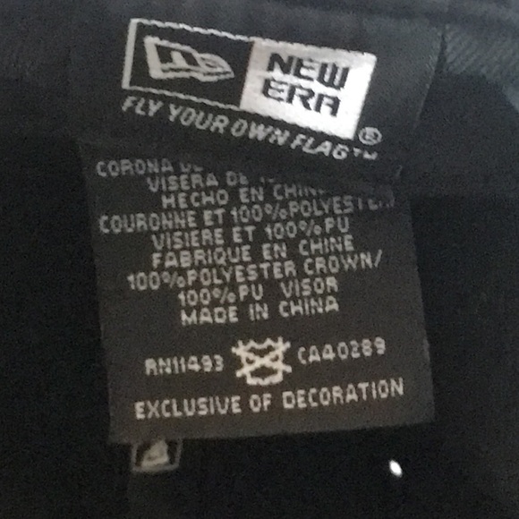 New Era “San Francisco 49ers” Adjustable Snakeskin Embossed Trucker Hat - Picture 4 of 8